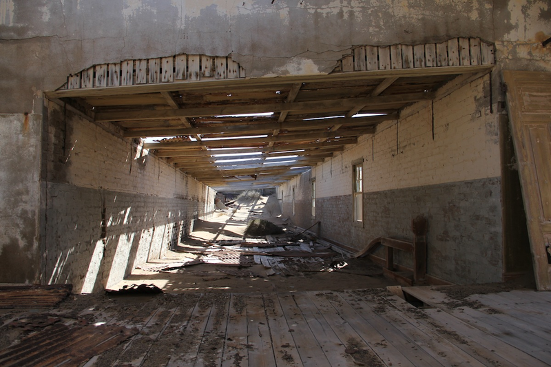 Illustration for article titled The Strangest and Most Tragic Ghost Towns from Around the World